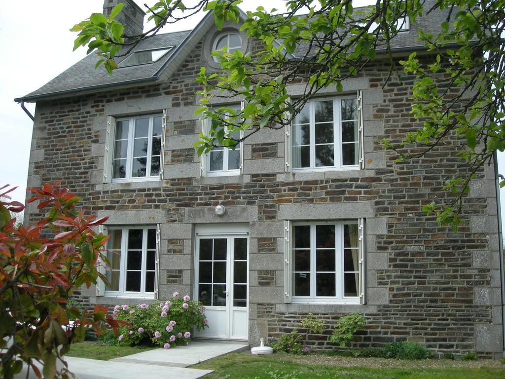 St Michel Villa Vains Exteriör bild